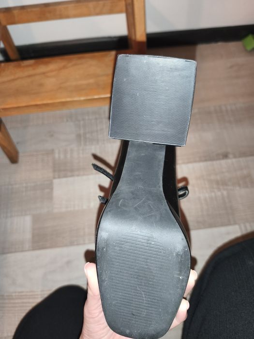 Pantofi negri sintetic noi