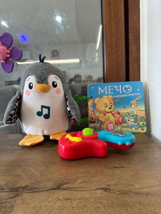 Лот музикални детски играчки €10
