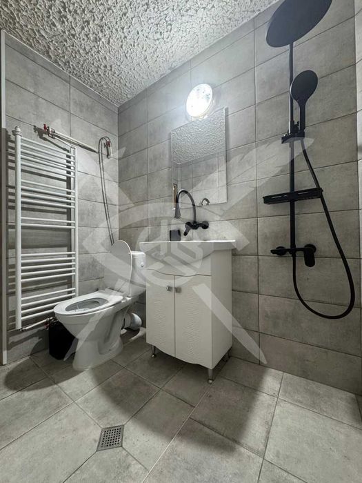 Двустаен апартамент в жк. Люлин 6 №188304