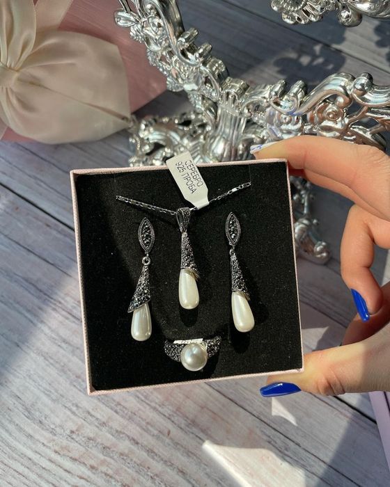 Серебро продам подарки,