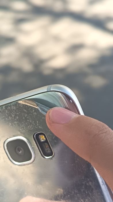 Samsung Galaxy S7 Edge 32GB (Silver Titanium)