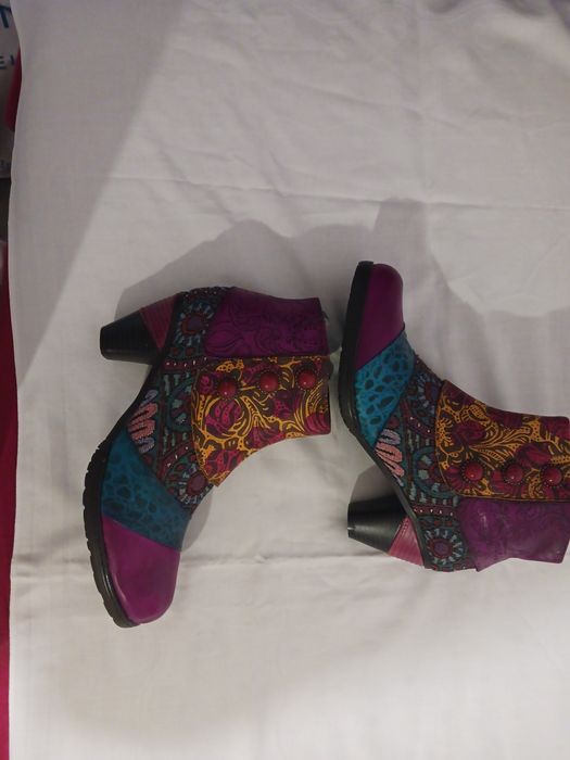 Артистични боти, много ефектни