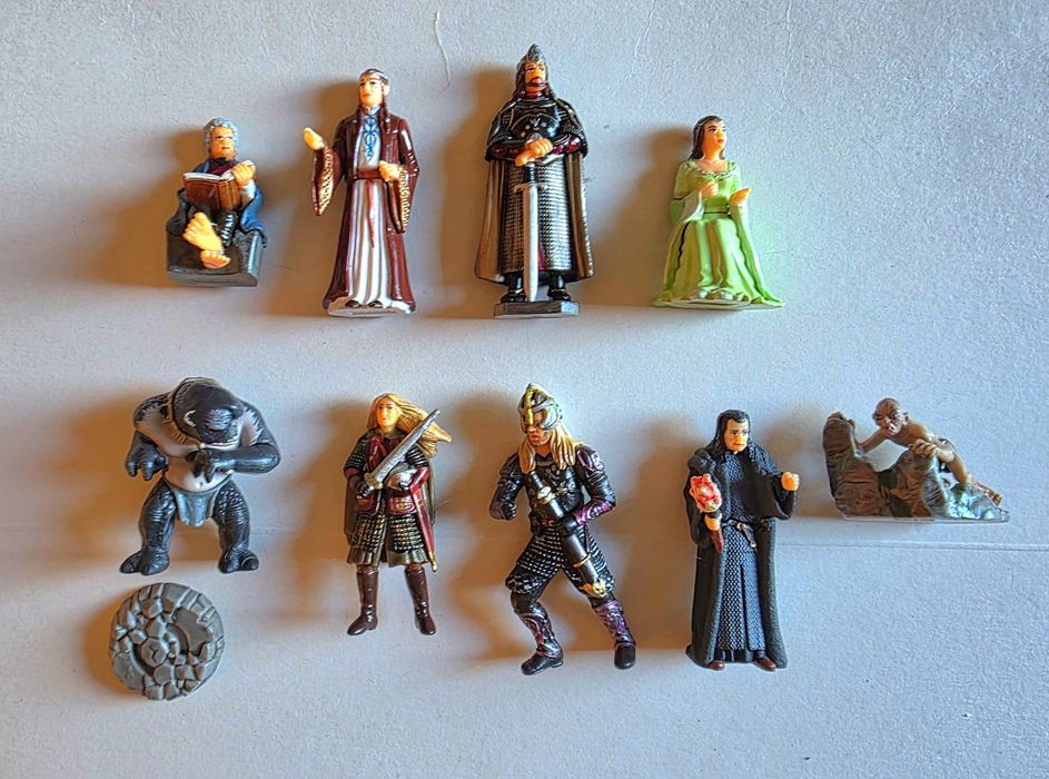 Пълни серии от Kinder Surprise