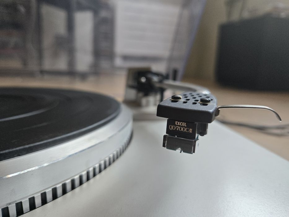 Грамофон Technics SL-Q2