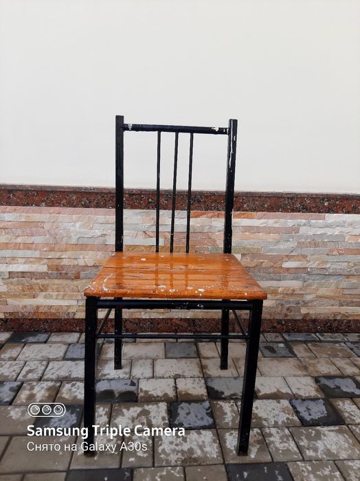 7 dona ishlatilgan temir stul sotiladi