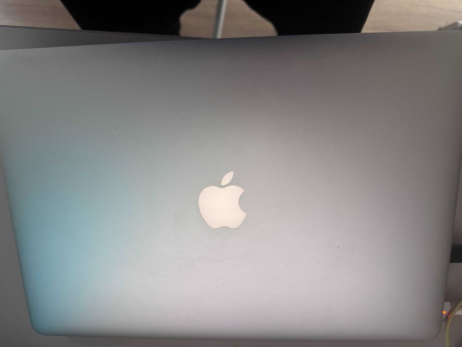 Vand Macbook Pro 2015