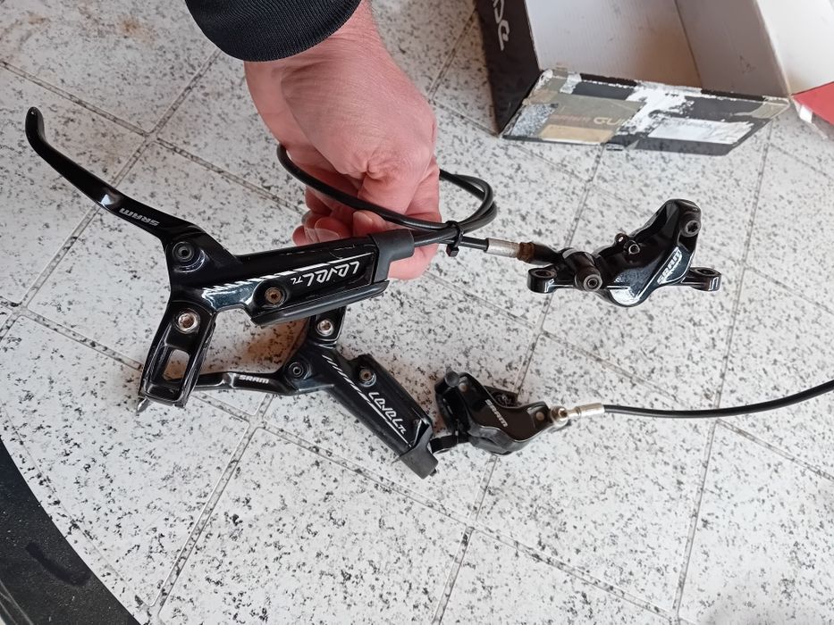 Хидравлични спирачки Sram  Level TL с калипери, скоби и маркуч