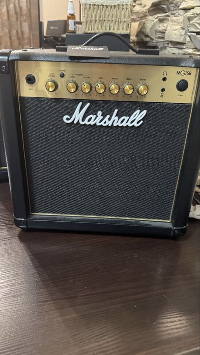 Комбоусилитель  marshal g15 R