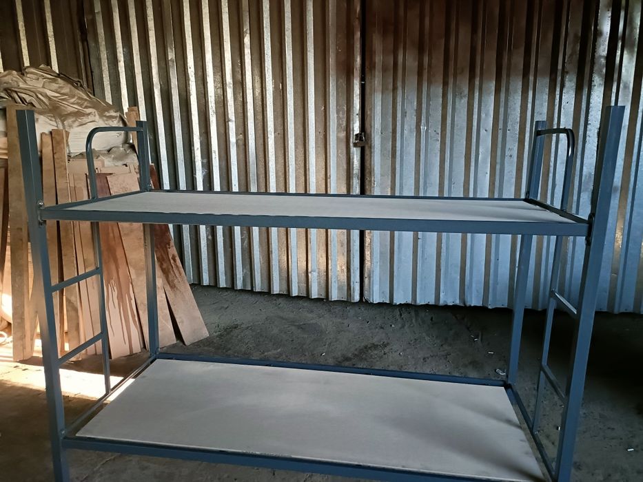 Металлические кровати