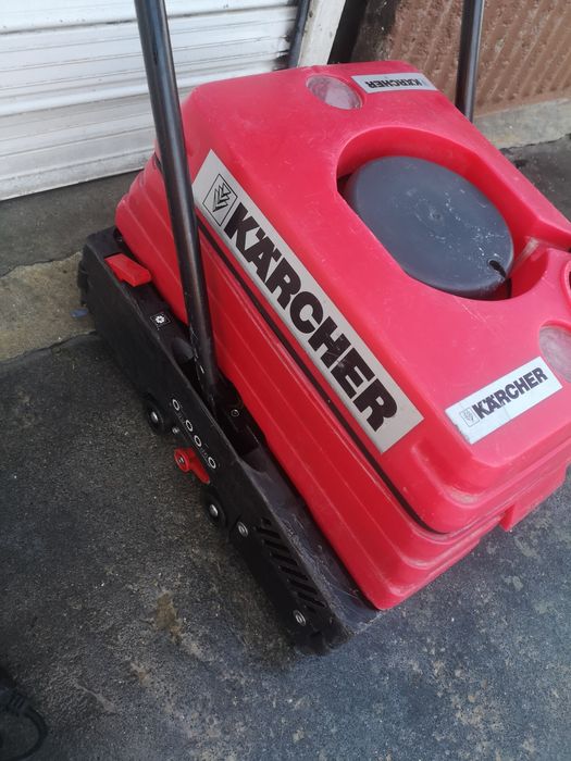 Подопочистваща Машина Karcher