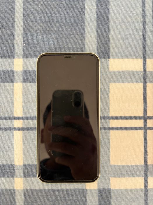 Продам Iphone 12 64gb