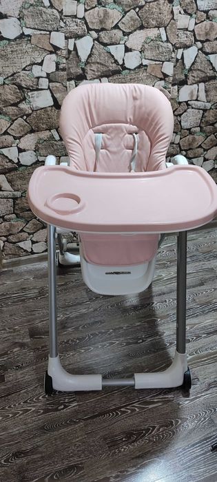 Стол за хранене Cangaroo