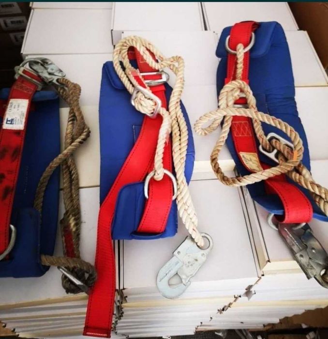 Centura lucru la înălțime