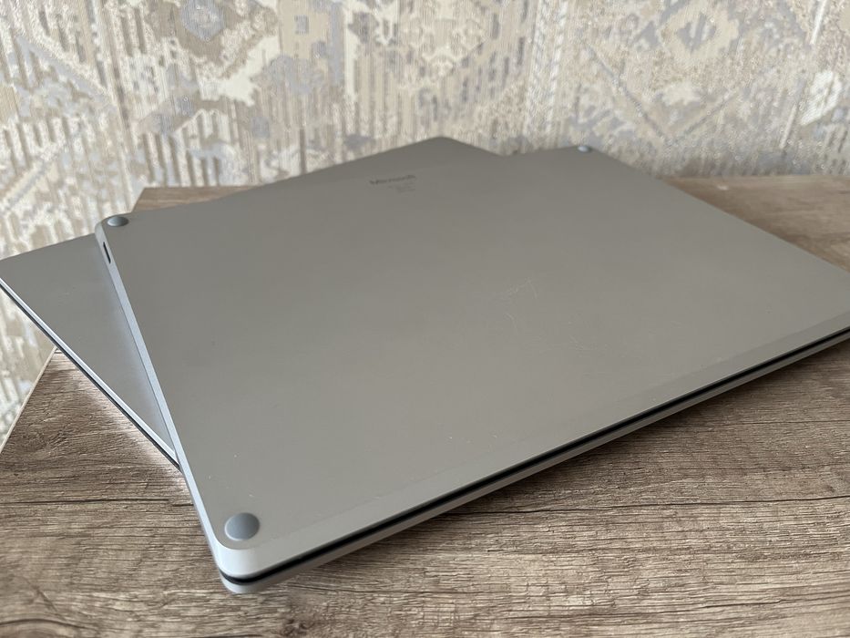 Surface laptop 3 с процессором i5 8ram 128 ssd alcantara акб 56 циклов