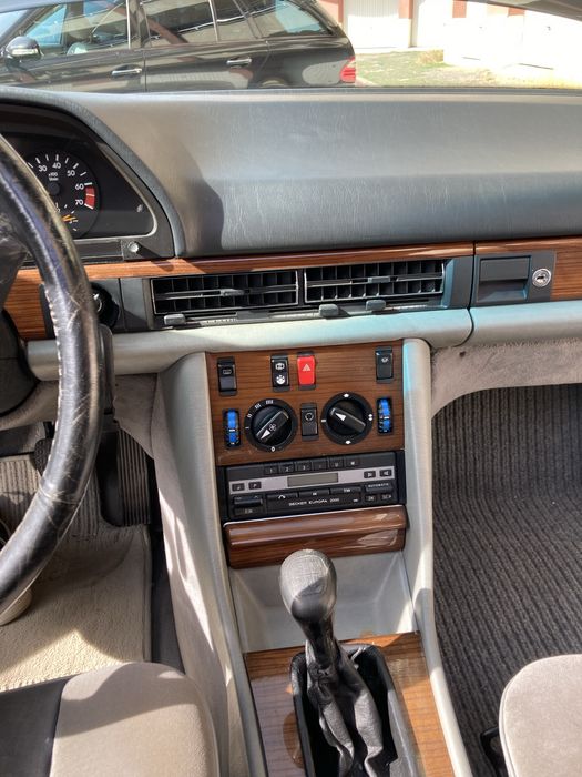 Mercedes W126 260SE 1989 пура