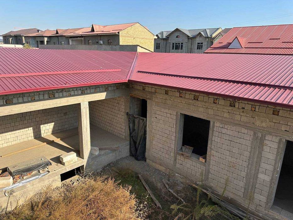 дом новостройка (участок)