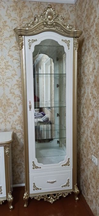 Penal komod mehmonhona uchun moʻljallangan.