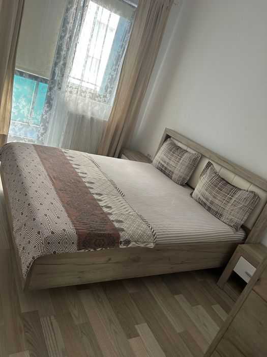 Vand apartament 3 camere si PARCARE subterana