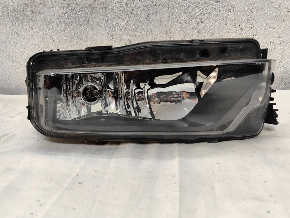 Оригинален халоген Vw Caddy 4 R