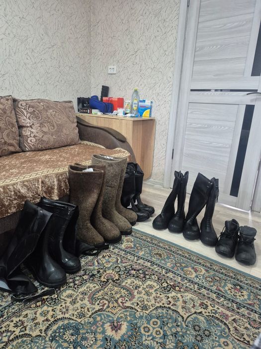 Продам рабочую обувь до 10000