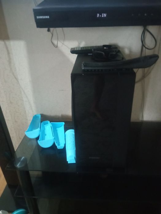 Продам телевизор