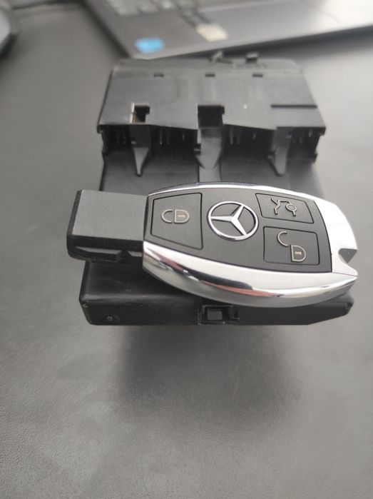 Vând contact Mercedes Vito W639, G Class W463, C class w203