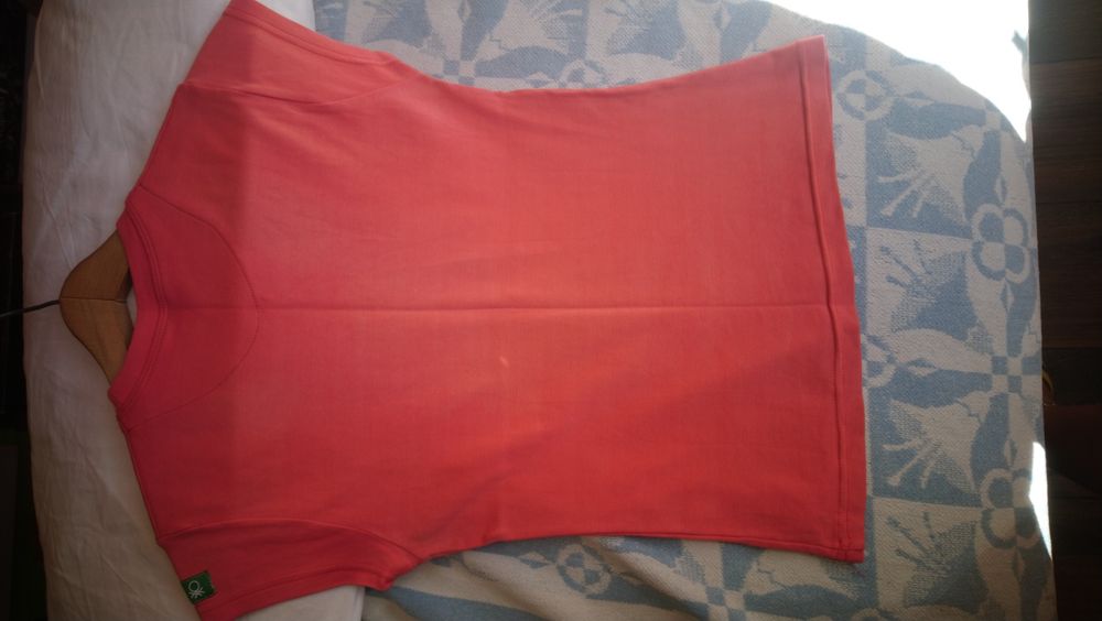 ДвеБлузи"БЕНЕТОН"-Оригинални.сИнтересни,УникалниЦветове,Красиви!Отл.С.