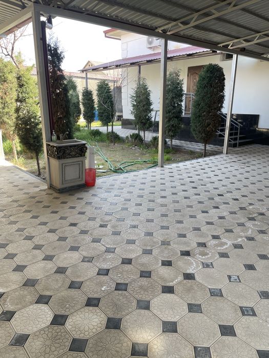 Oshxona kafe restaran arendaga beriladi