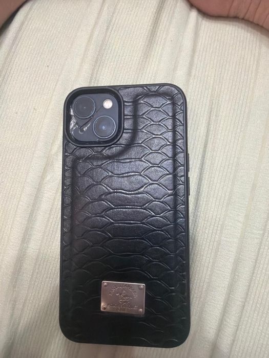 продам Iphone 13