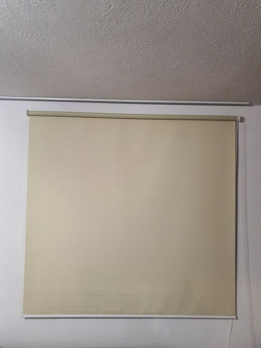 Rolete textile și Jaluzele verticale