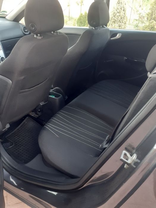 Opel Corsa D 1.2 benzina 70 CP