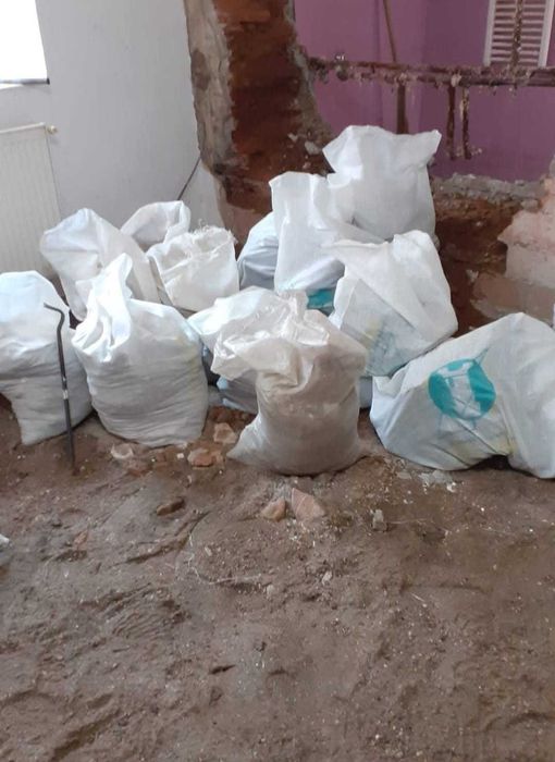 Transport moloz cu autoutilitare de 3.5 T, 7.5T sau 26T