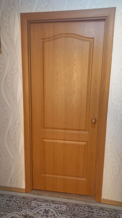 Меж комнотный есіктер