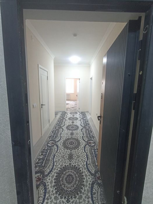 3 xonali 104 kv metrli yangi uy ijaraga beriladi