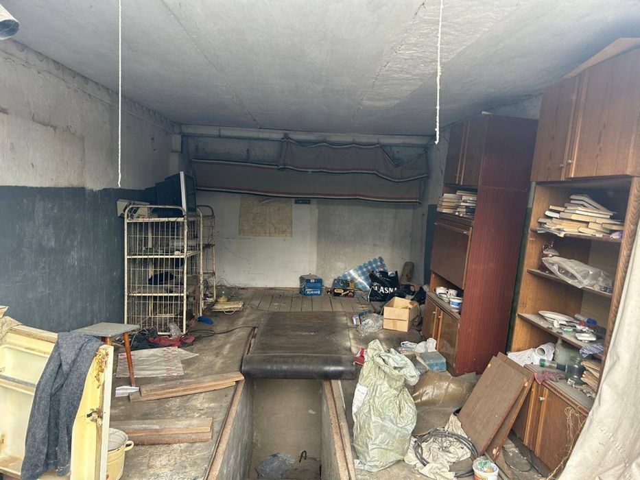 Гараж 4м*7м, яма, погреб, Центр города