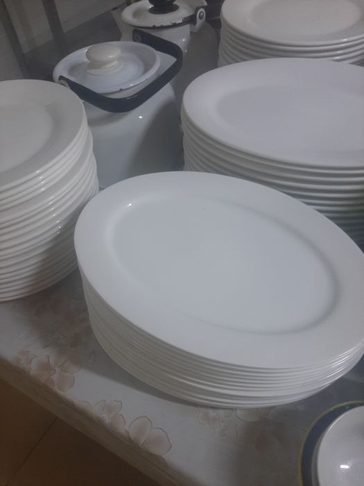 Продам посуду  для ресторана и кафе.