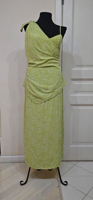 Женские красивые платья