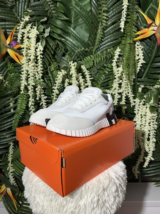 Hermes Trainer White