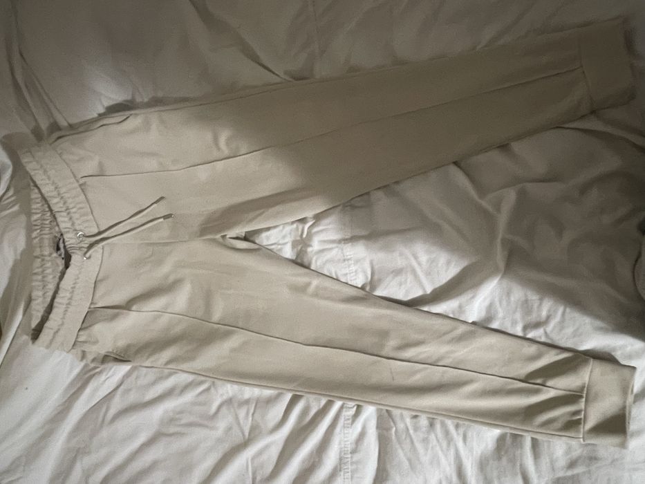 Долнище ZARA елегантно