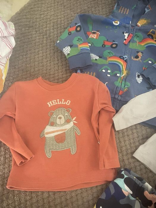 Горнище Next 9-12 много дрехи