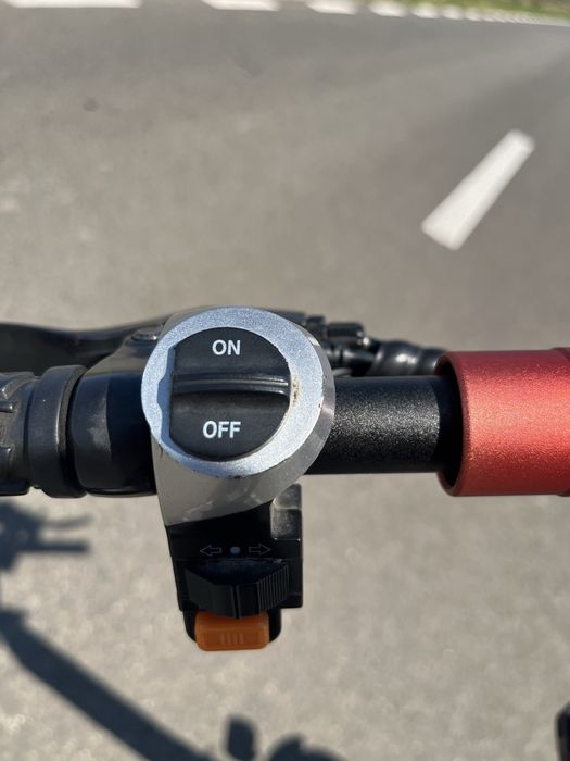 Vand trotineta electrica yume s10