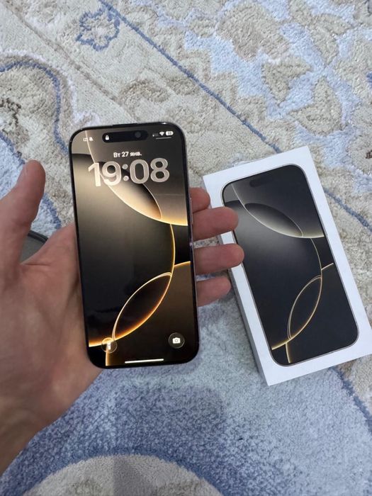 Продам Айфон 16 про