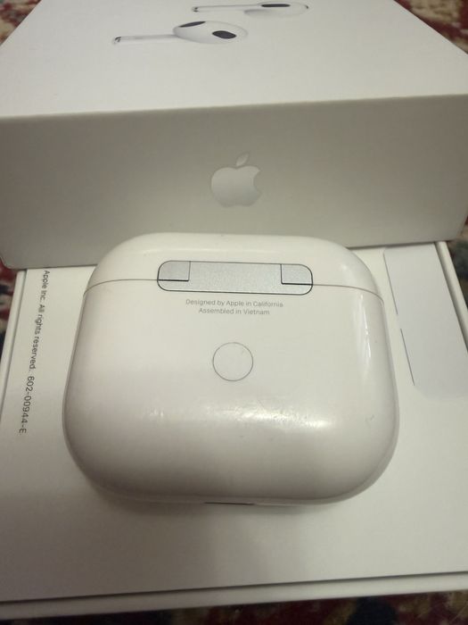 Airpods 3-th generation