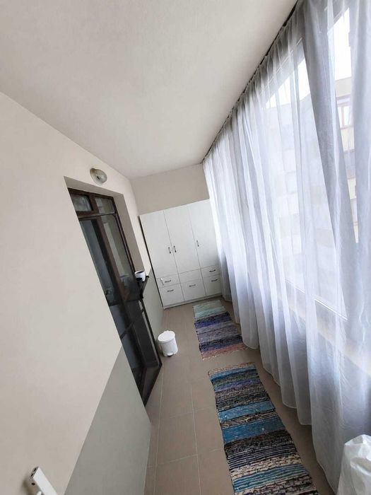 Inchiriez apartament in zona Arex - 2 dormitoare, living cu bucatarie, mobilat, recent renovat. - More