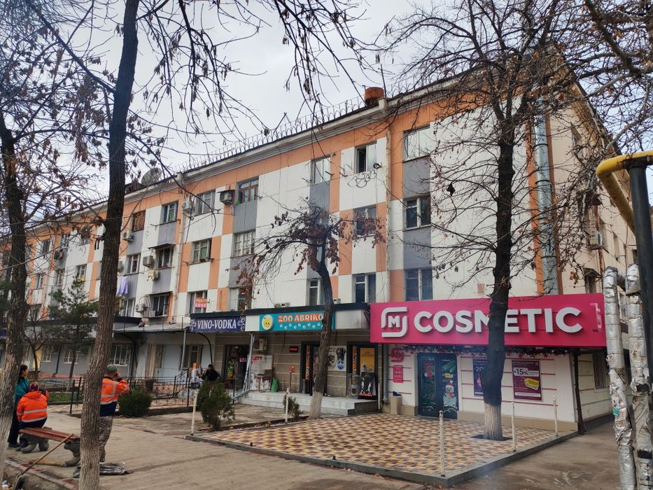 Продаётся своя комната Авиасозлар 3