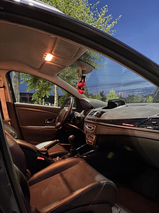 Renault Megane 3 BOSE 1.6dCi 130cp 2013