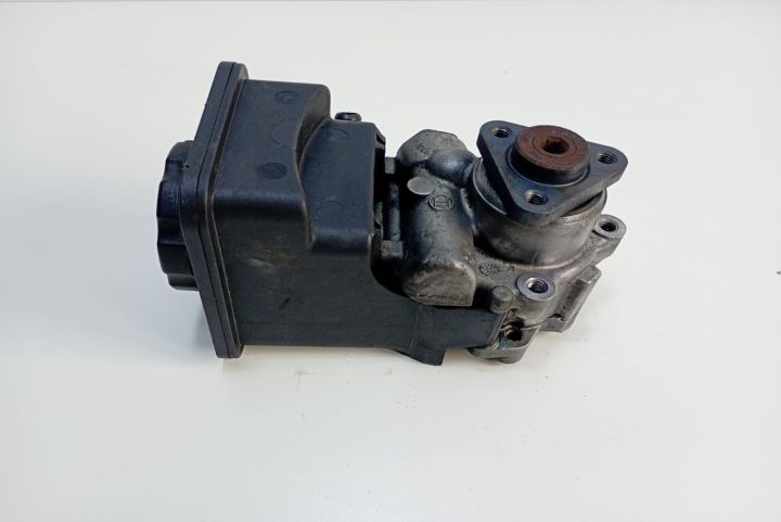 Pompa  servodirectie BMW Seria 3 E46 (facelift) seria