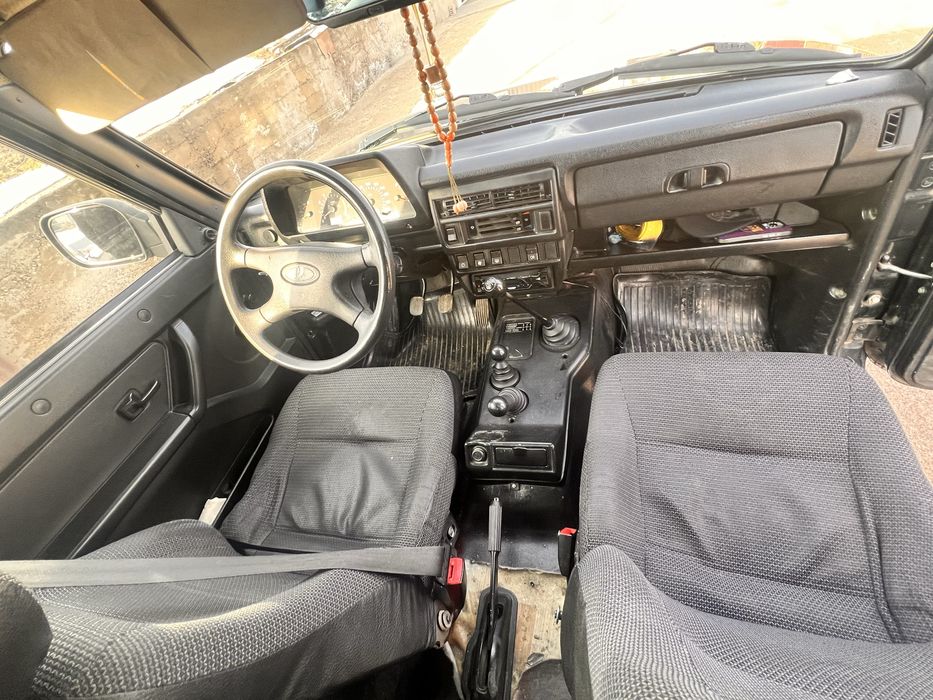 Продам нива 4х4 внедорожник