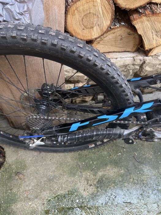 specialized status 1