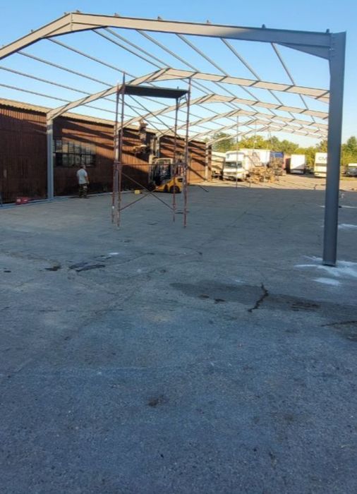 Vand.hala metalică 11×23××4
Hala metalică conpleta 
Din profile i pe 1